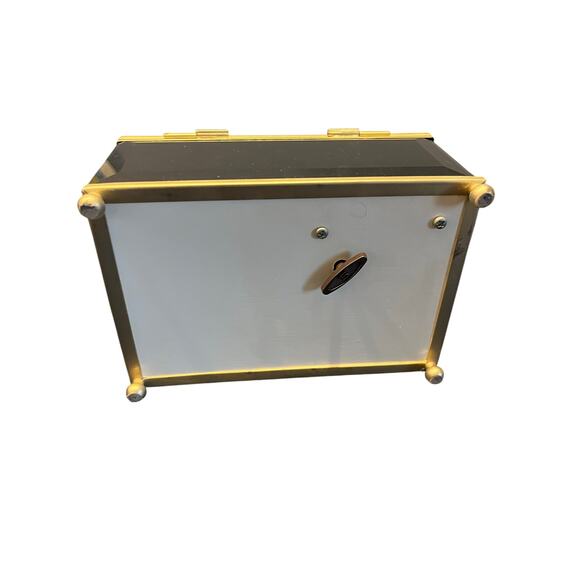 Vintage glass bezel black music box with 2 hearts - Picture 2 of 3